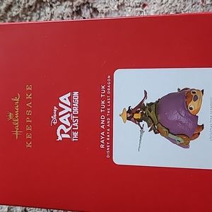 NWT HALLMARK DISNEYS RAYA AND TUK TUK AND THE LAST DRAGON